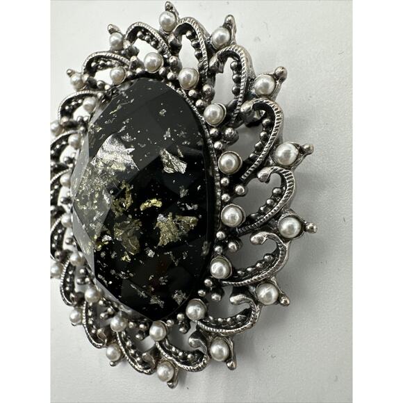 Vintage Stone & Faux Pearl Silver Brooch,  Black, J-01-19 - Picture 4 of 11
